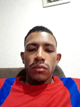 Mineirinho043 online show from March 3, 1:31 am