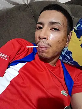 Mineirinho043 online show from March 6, 1:05 am