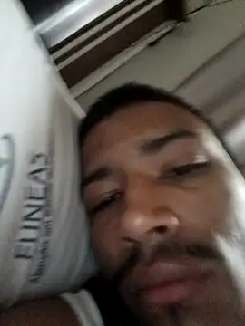 Mineirinho043 online show from March 15, 10:46 am