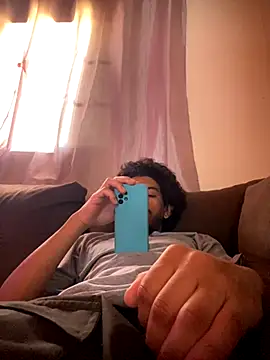 Mineirinho043 online show from November 12, 1:22 pm