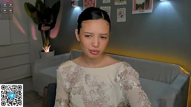 Snapshot of RikoAsada chatting on September 17, 7:21 am RikoAsada online show from September 17, 7:21 am