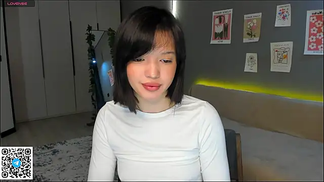 Snapshot of RikoAsada chatting on March 1, 6:26 am RikoAsada online show from March 1, 6:26 am