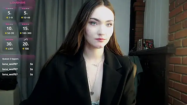 Kira Jin online show from February 18, 11:55 am