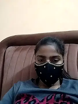 fuungirl38 online show from December 3, 5:00 pm