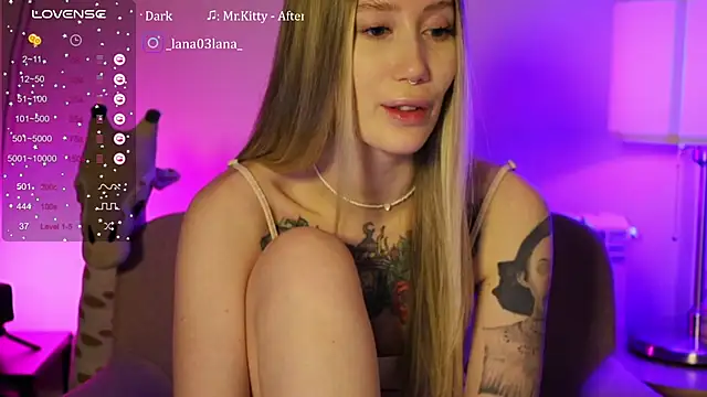 Snapshot of Pussy_Drive03 chatting on February 7, 10:30 pm Pussy Drive03 online show from February 7, 10:30 pm