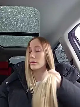 Snapshot of Pussy_Drive03 chatting on February 11, 5:16 am Pussy Drive03 online show from February 11, 5:16 am