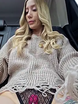 Snapshot of Pussy_Drive03 chatting on February 14, 4:26 am Pussy Drive03 online show from February 14, 4:26 am