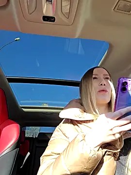 Snapshot of Pussy_Drive03 chatting on February 25, 4:46 am Pussy Drive03 online show from February 25, 4:46 am