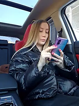 Snapshot of Pussy_Drive03 chatting on October 12, 4:33 am Pussy Drive03 online show from October 12, 4:33 am