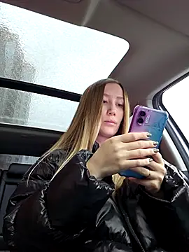 Snapshot of Pussy_Drive03 chatting on October 29, 3:09 am Pussy Drive03 online show from October 29, 3:09 am