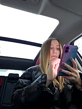 Snapshot of Pussy_Drive03 chatting on October 31, 2:12 am Pussy Drive03 online show from October 31, 2:12 am