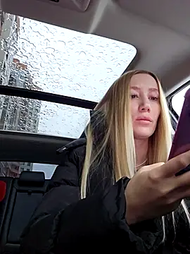 Snapshot of Pussy_Drive03 chatting on November 9, 2:43 am Pussy Drive03 online show from November 9, 2:43 am