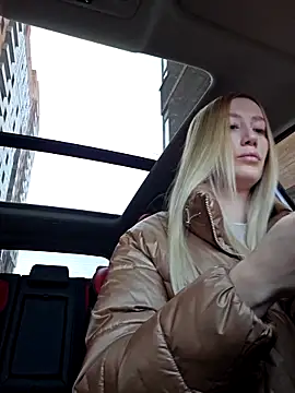 Snapshot of Pussy_Drive03 chatting on November 19, 4:56 am Pussy Drive03 online show from November 19, 4:56 am