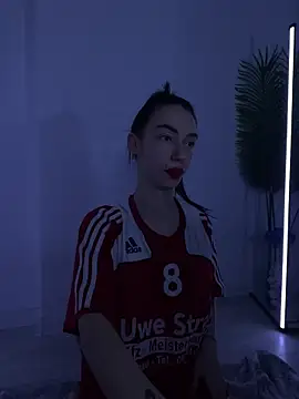 Snapshot of Celine_Roxelle chatting on November 12, 5:46 pm Celine Roxelle online show from November 12, 5:46 pm