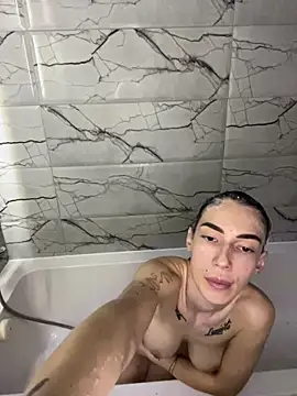 Snapshot of Celine_Roxelle chatting on November 20, 6:07 pm Celine Roxelle online show from November 20, 6:07 pm