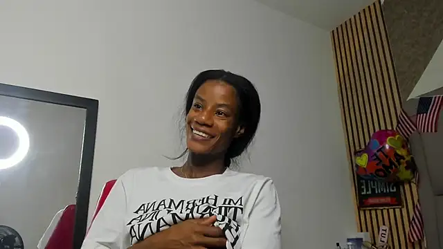 Snapshot of dafnnelewis chatting on October 3, 11:40 am dafnnelewis online show from October 3, 11:40 am
