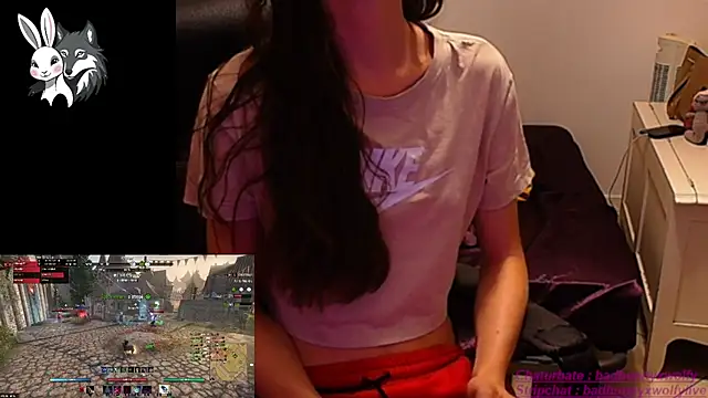 Snapshot of BadBunnyXWolfyLive chatting on October 18, 6:19 pm BadBunnyXWolfyLive online show from October 18, 6:19 pm