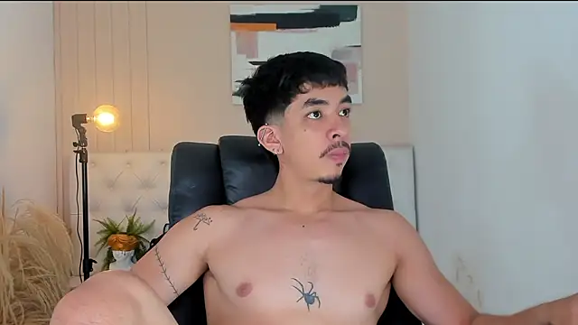 ISAAC CRYSTON online show from February 9, 9:30 pm