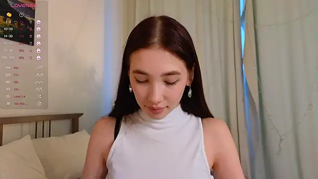 LizbethGee online show from February 17, 5:04 am