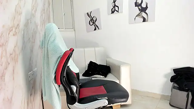 Snapshot of ANDRES_STUD chatting on November 11, 5:18 am ANDRES STUD online show from November 11, 5:18 am