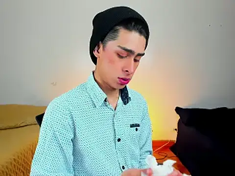 Snapshot of steve__gray chatting on February 5, 2:05 pm steve gray online show from February 5, 2:05 pm