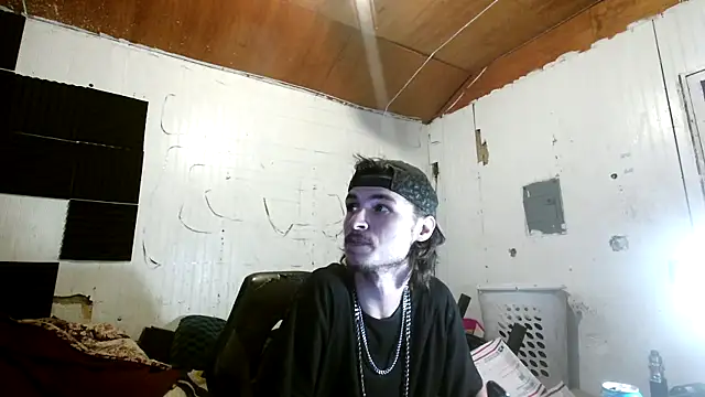 nuttyking2022 online show from October 27, 5:00 am