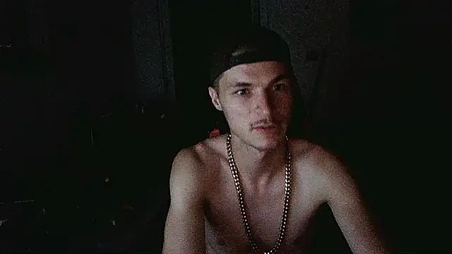 nuttyking2022 online show from July 20, 8:06 am