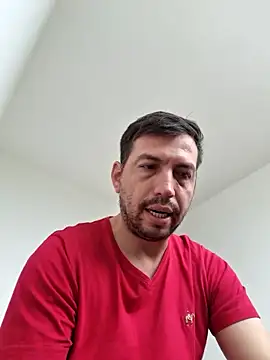 Snapshot of reyarturs13 chatting on February 17, 12:59 pm reyarturs13 online show from February 17, 12:59 pm