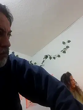 jeans and emma online show from October 15, 9:20 am