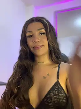 tinalove7 online show from April 8, 9:37 pm