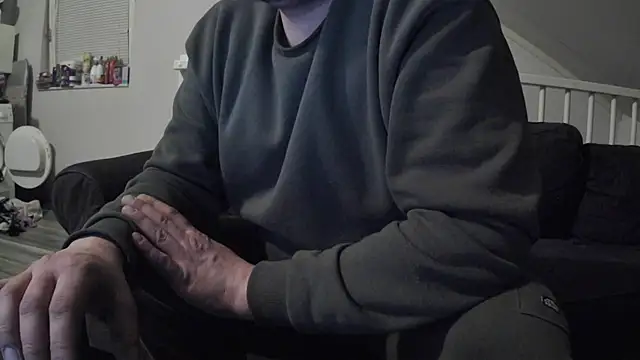 YourLoveBoyKevin online show from February 11, 9:56 pm