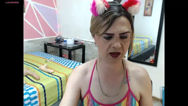 Dolldirtyxxx online show from March 23, 4:49 am