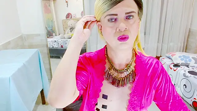 Dolldirtyxxx online show from May 25, 5:02 am