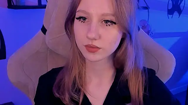 DariaTate online show from September 20, 11:55 am