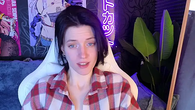 roxy riot  online show from February 21, 4:29 am