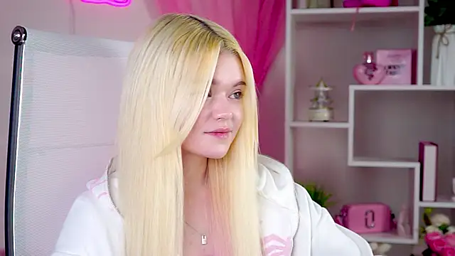 AdeleCartier online show from April 16, 12:55 am