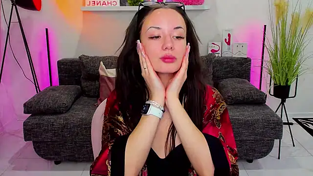 Snapshot of Suga_babe chatting on March 17, 9:44 am Suga babe online show from March 17, 9:44 am