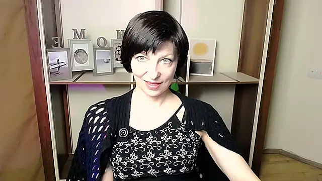  AngeliaFlow  online show from March 8, 8:40 am