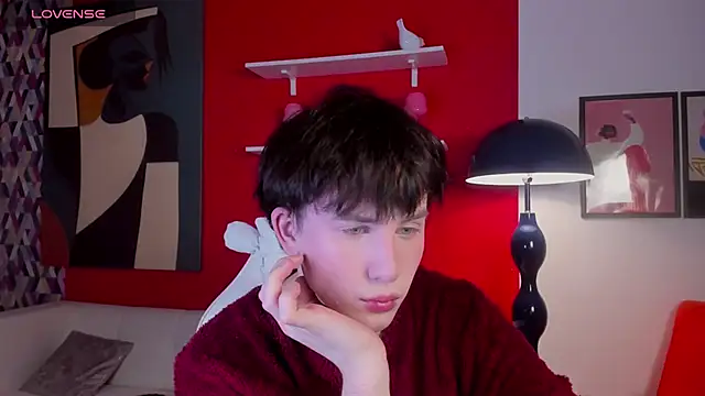 AdrianoAubert online show from November 29, 3:20 am