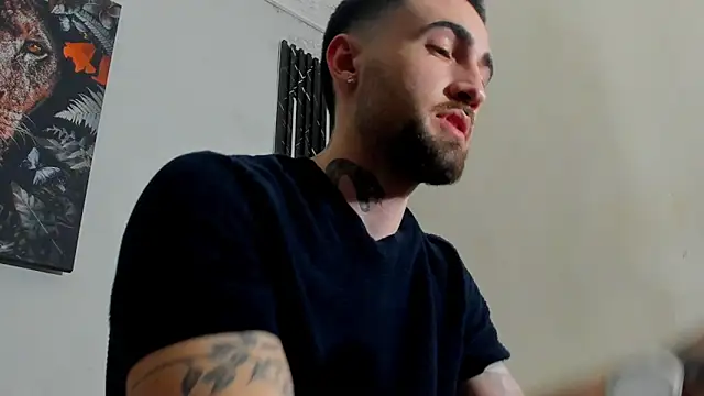 Luke davis01 online show from February 26, 1:19 pm