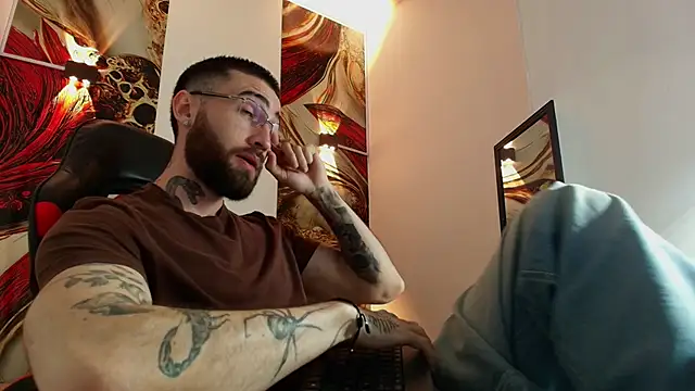 Luke davis01 online show from October 6, 1:19 pm