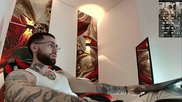 Luke davis01 online show from February 20, 1:11 pm