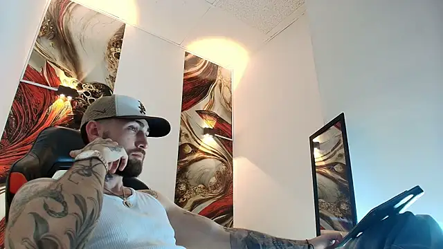Luke davis01 online show from June 6, 12:54 pm