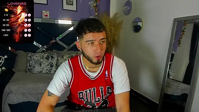 Noa Bonucci online show from March 2, 4:32 pm