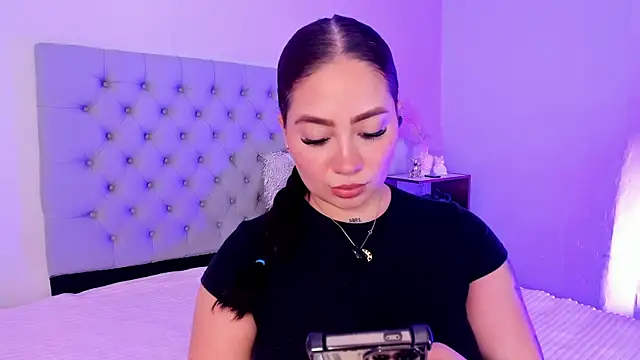 Morgan Wright online show from December 22, 7:33 pm