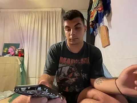 mariokirillcioffi online show from June 7, 9:18 pm