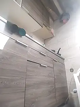 Saori Sann  online show from February 8, 5:16 pm