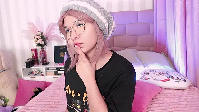 NataliaNovak online show from March 27, 4:18 pm