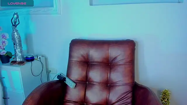 KourtneyEvans online show from January 5, 11:19 pm