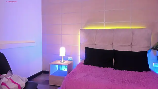  michonne  online show from November 6, 9:05 pm